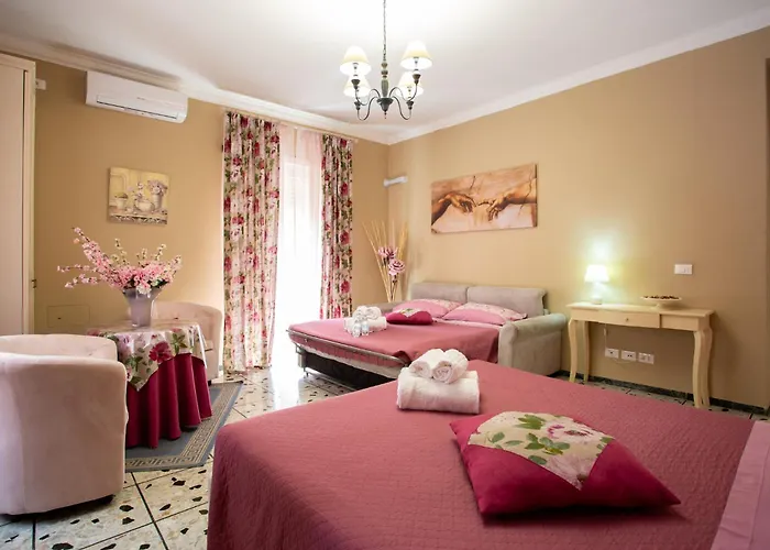 Vatican Station Bed & Breakfast 4*