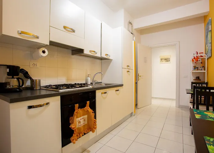 Vatican Station Bed & Breakfast 4*